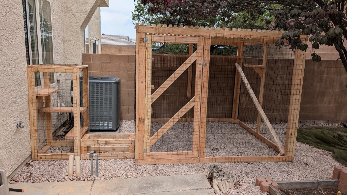 Heights Backyard Enclosure